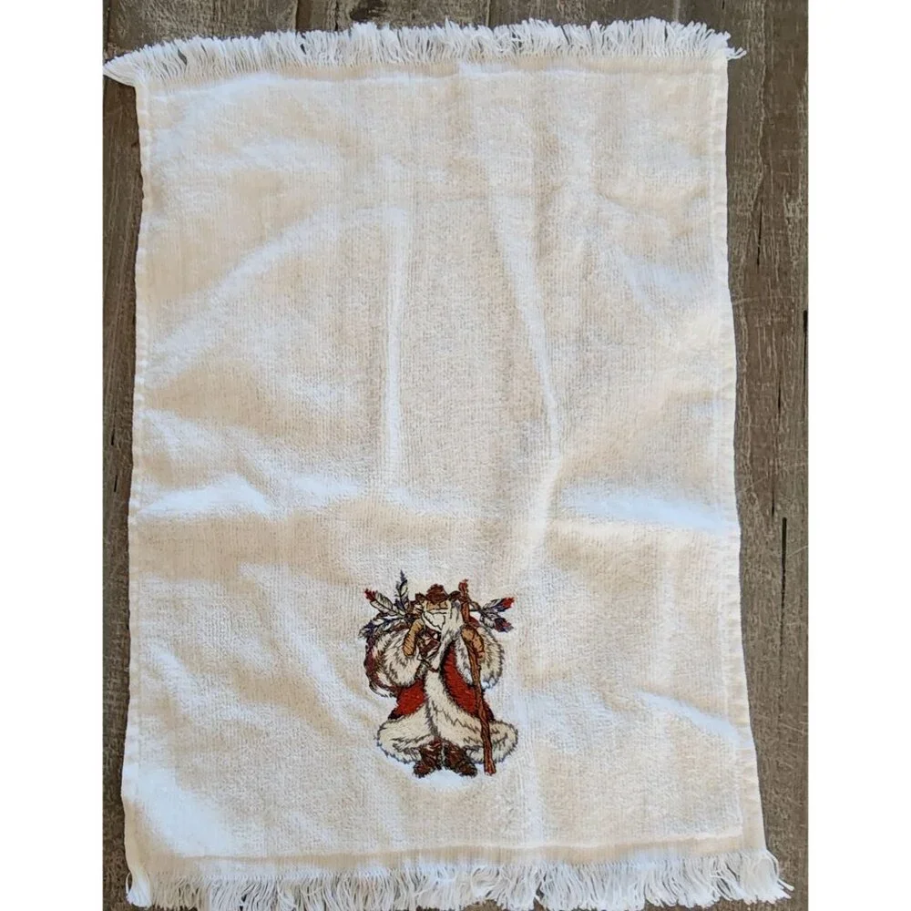 Christmas Embroidered Cotton Hand Towels With‎ Fringe Set of 3 11 x 14
